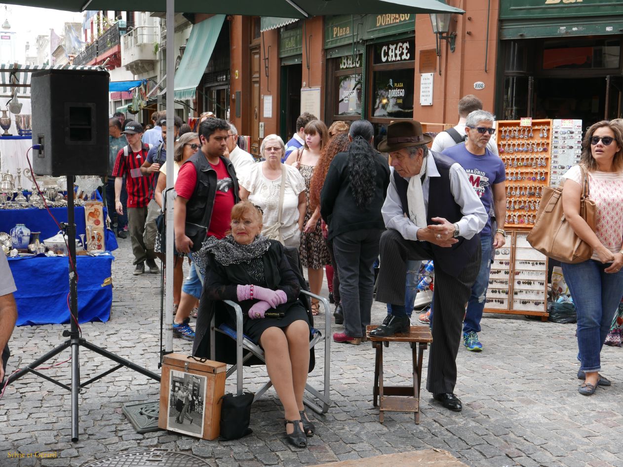 Retour à Buenos Aires dimanche à San Telmo 08