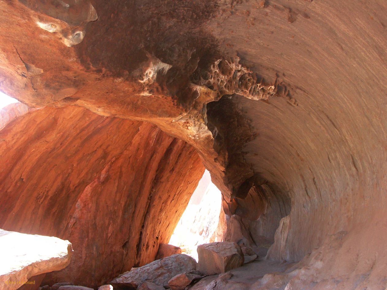 B 229 Ayers Rock