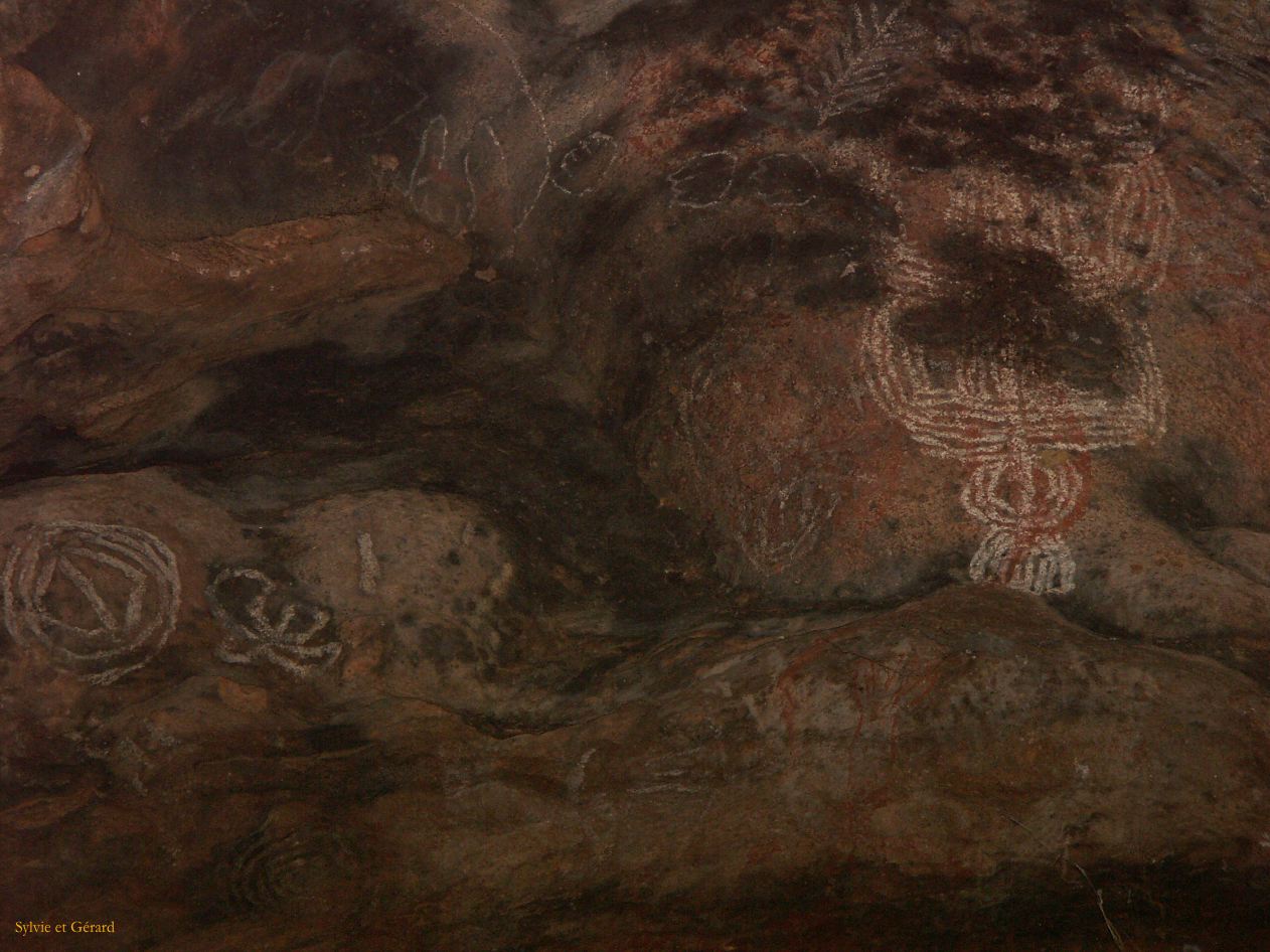 B 231 Ayers Rock