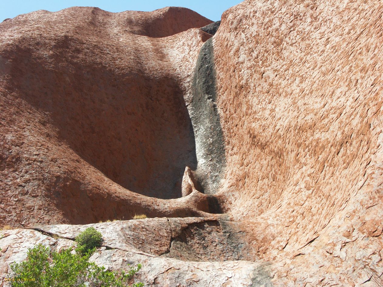 B 232 Ayers Rock