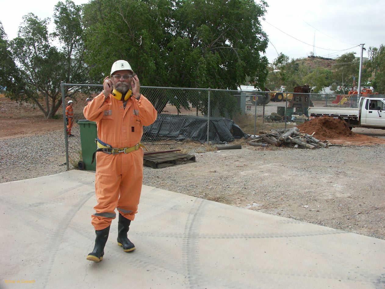 C 016 Mount Isa