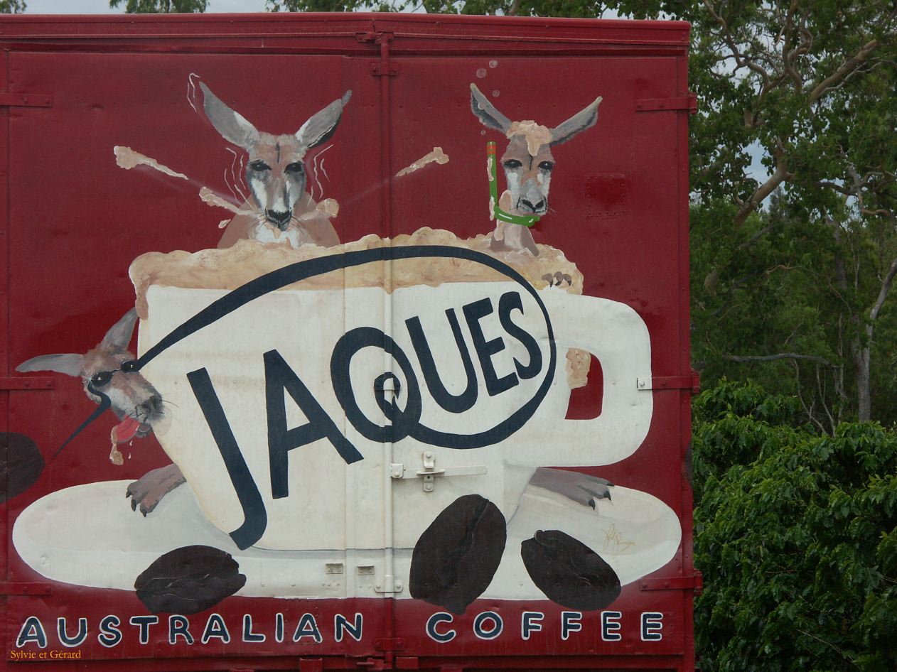 C 123 Cafe Jaques