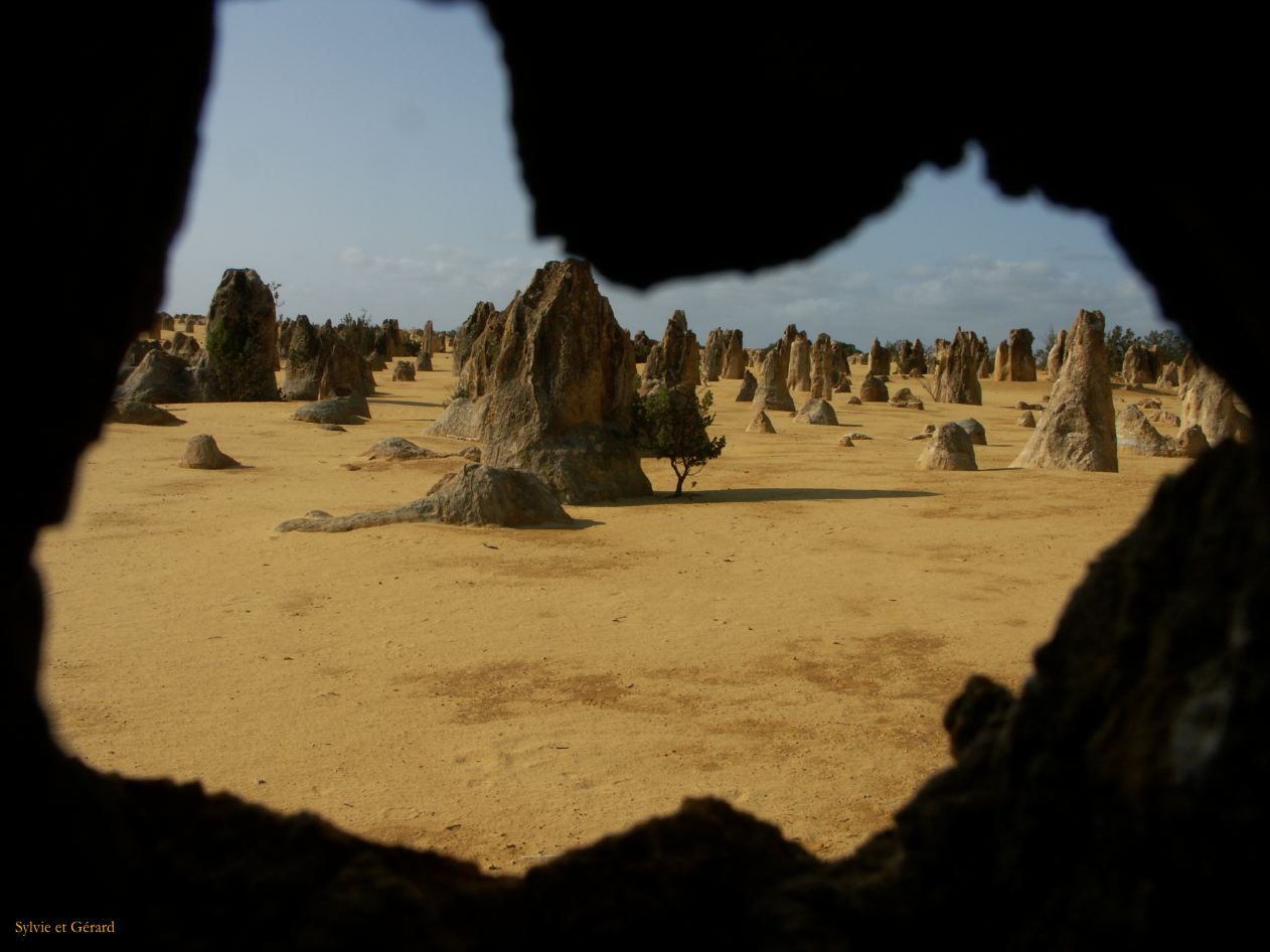 A 071 Pinnacles