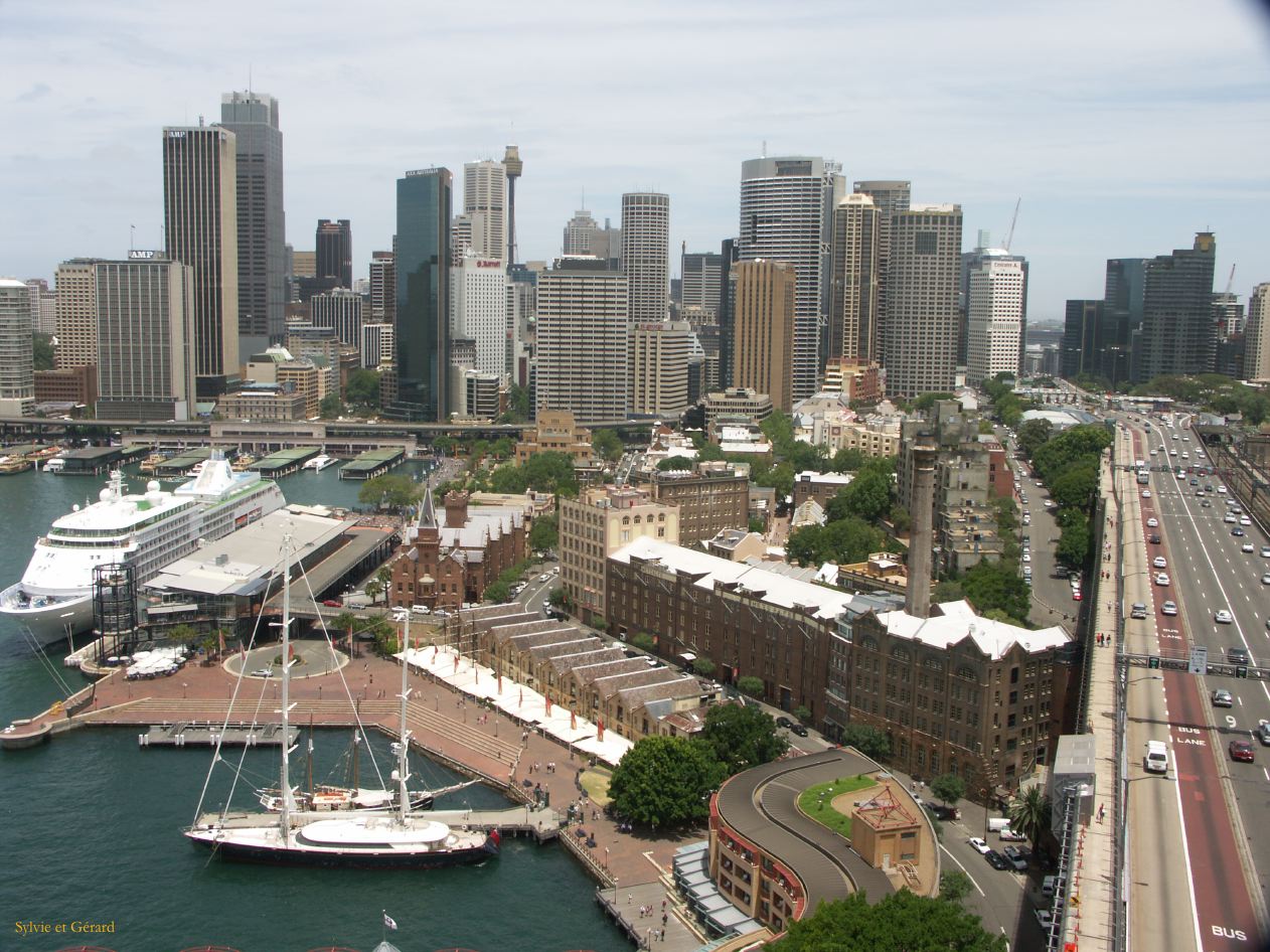 D 165 Sydney