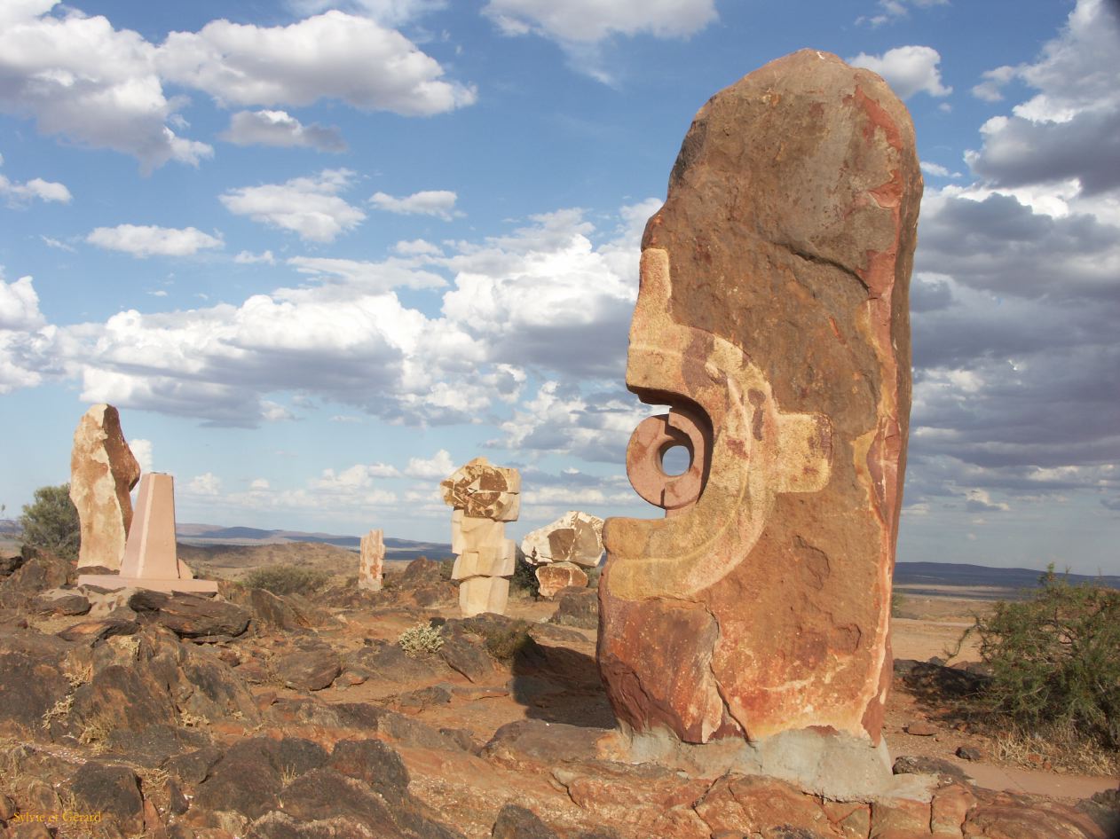 E 104 Broken Hill