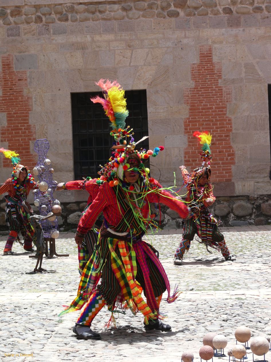 Bolivie Potosi Casa National de la Moneda spectacle dans la cour  109