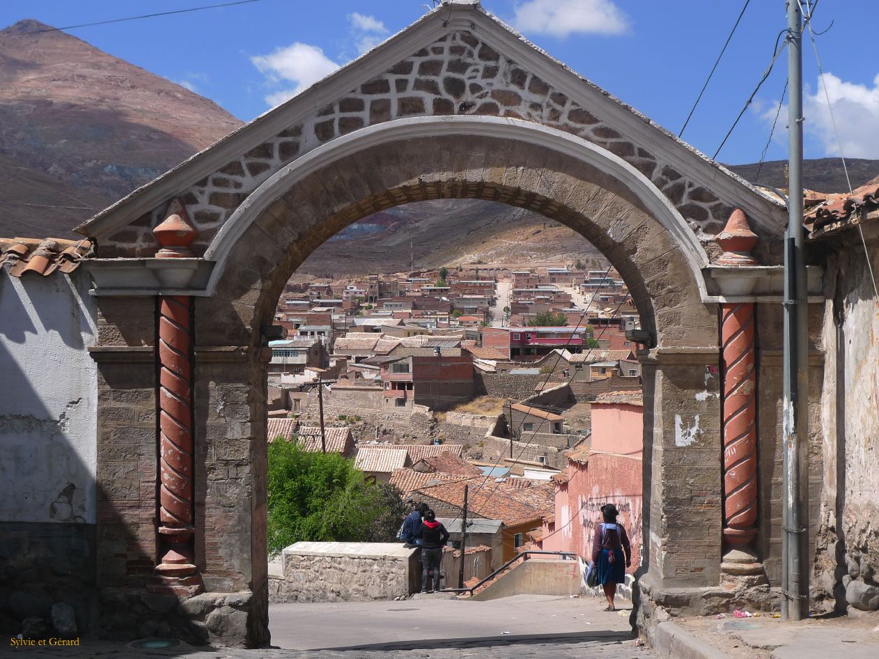 Bolivie Potosi rues de la ville  101