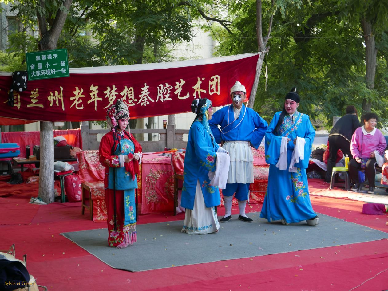 05 6 Lanzhou week end de vacances et de fêtes dans la ville 