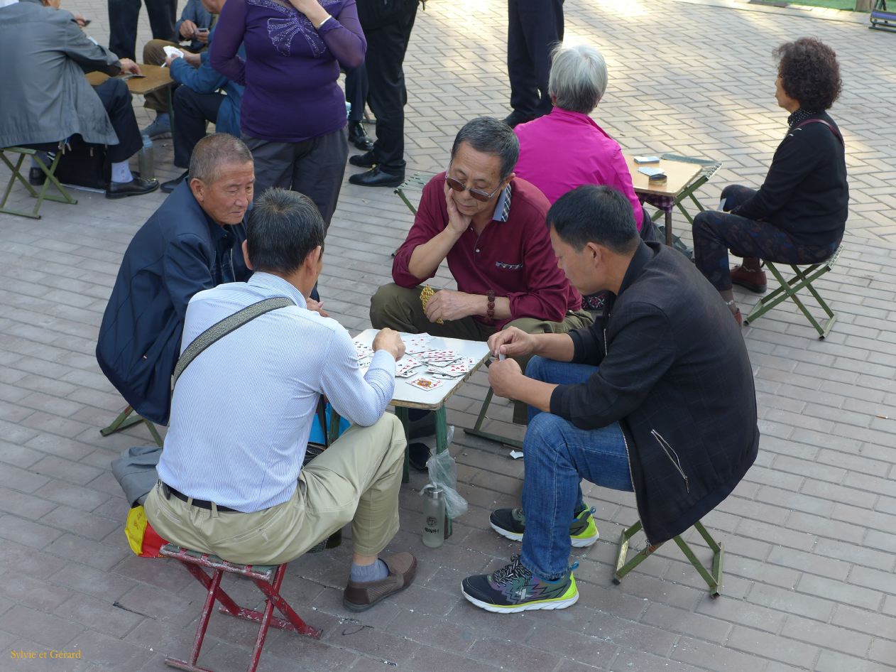 05 7 Lanzhou beaucoup de monde dans les parcs