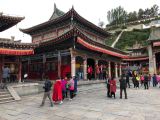 01 12 Xining monastère Ta'er si les moulins à prieres  
