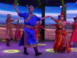 06 38 Zhangye Mati Si spectacle de l'ethnie Yugur pour compenser la fermeture du site 