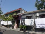 09    Pekin 41 hutong Suzhou Les Hutongs sont constitués par des alignements de siheyuan (habitations avec cour carrée intérieure). Les siheyuan se joignent les uns aux autres formant ainsi les Hutong 