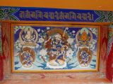 02 27 Tongren monastère Wutun bas Sangkeshan village malheureusement pour nous, tous les bâtiments sont fermés, nous ne verront pas les célèbres thankhas
