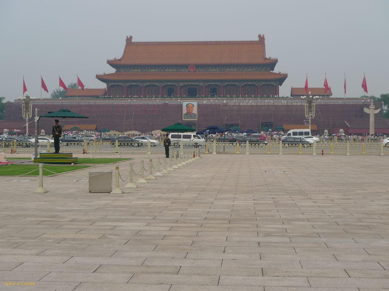 à Pekin place Tian'Anmen 03