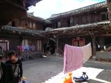 615 Jianshui la résidence de la Famille Zhang nous traversons les cours habitées