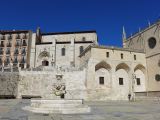 01 Castille et Leon 14 Burgos Plaza Santa Maria P1400028
