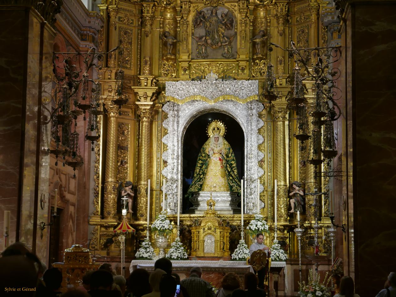 110 Iglesia del Salvador 