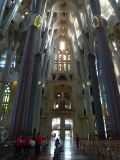 108 Barcelone L'Eixample La Sagrada Familia l'intérieur