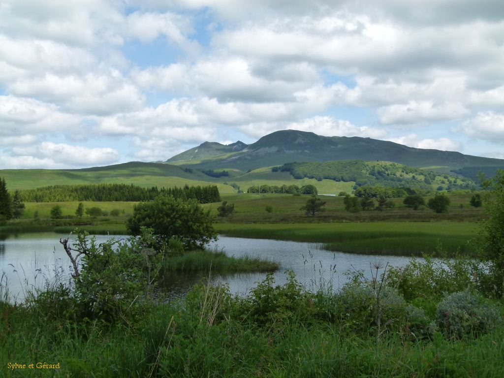 34 Lac Pavin et ses environs  004