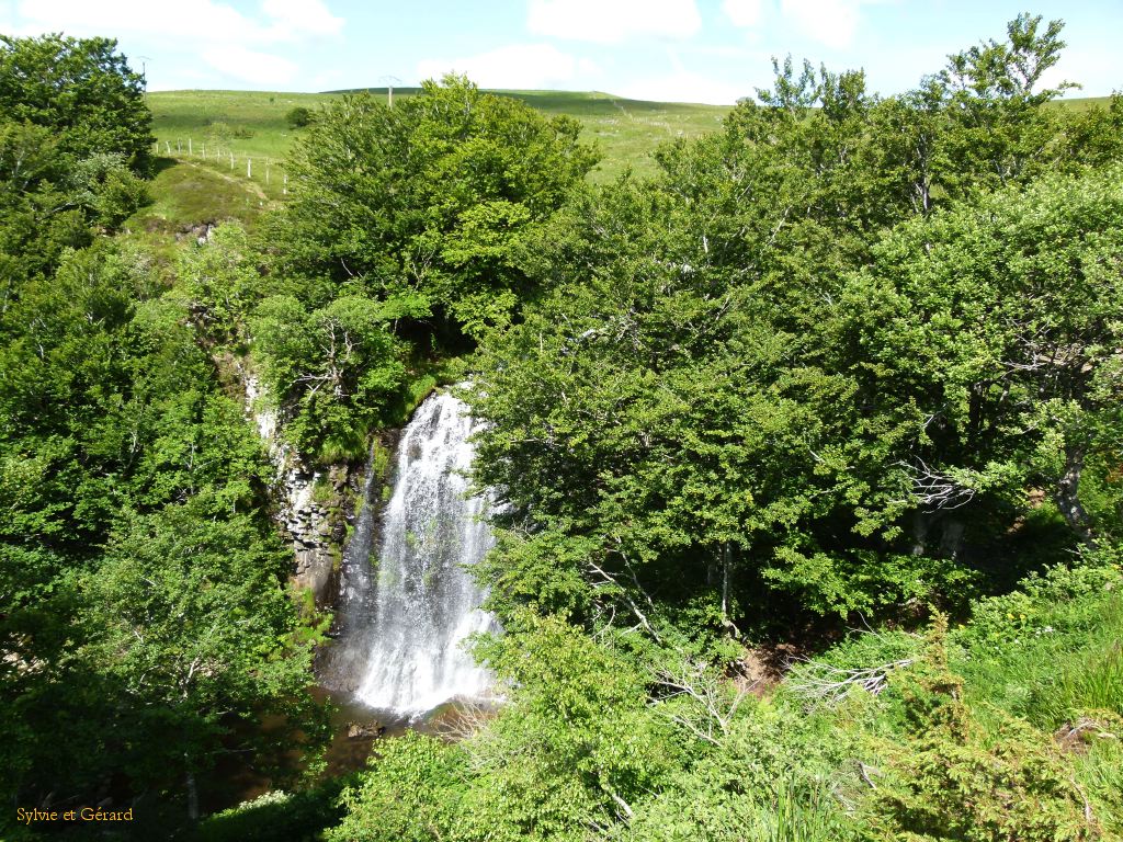 41 La cascade  011