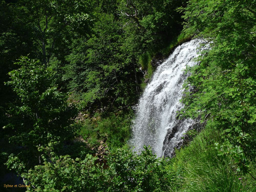 46 La cascade  031