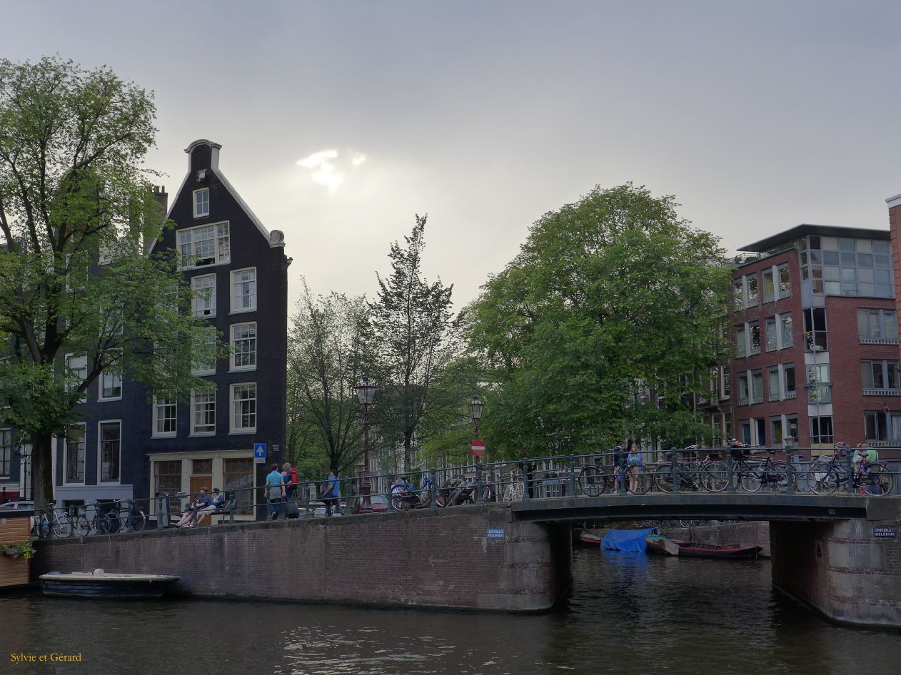 099 Prinsengracht maison canal pont