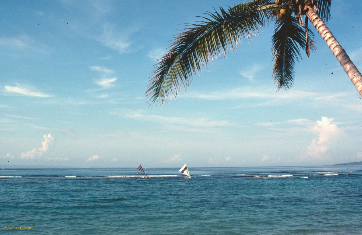 Java Bali 1989-093 Bali la mer