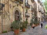 099 Palerme le quartier du Port P1450737