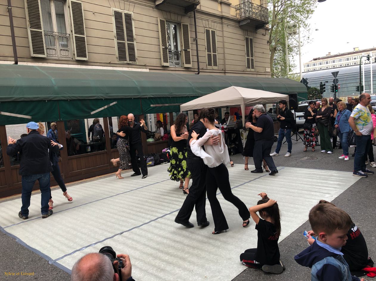 57 Turin  braderie de quartier CIT  IMG_7010