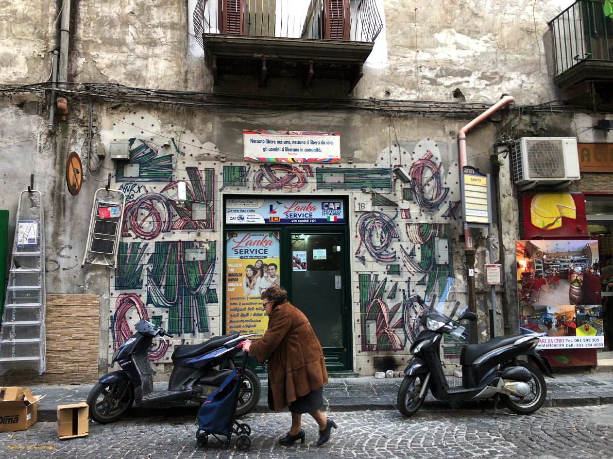 114 Sanita le quartier IMG_6502
