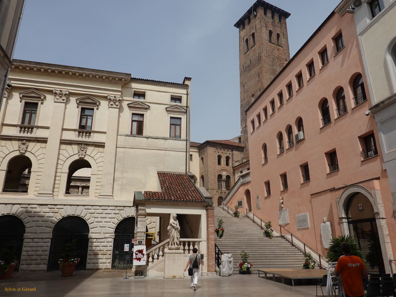 020 Padoue hotel de ville - palazzo della Ragione DSC06989