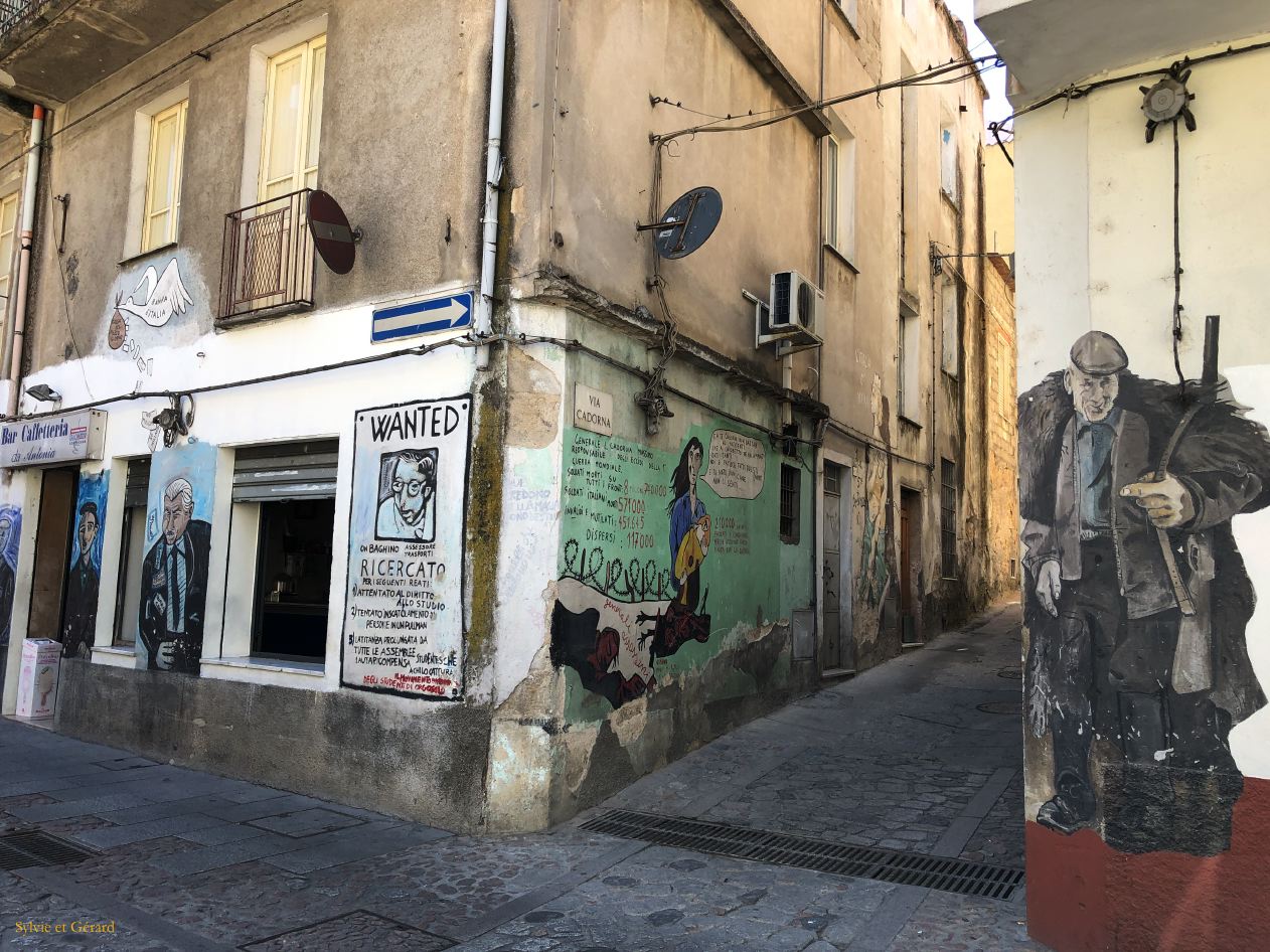 10 Orgosolo les murales IMG_5765