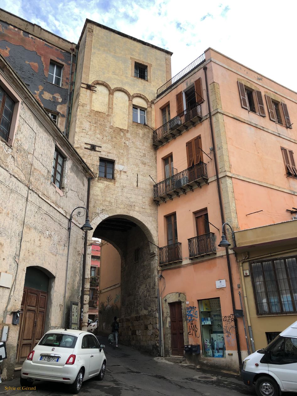 13 Cagliari 21 quartier Stampace   Torre dello Sperone  IMG_6118