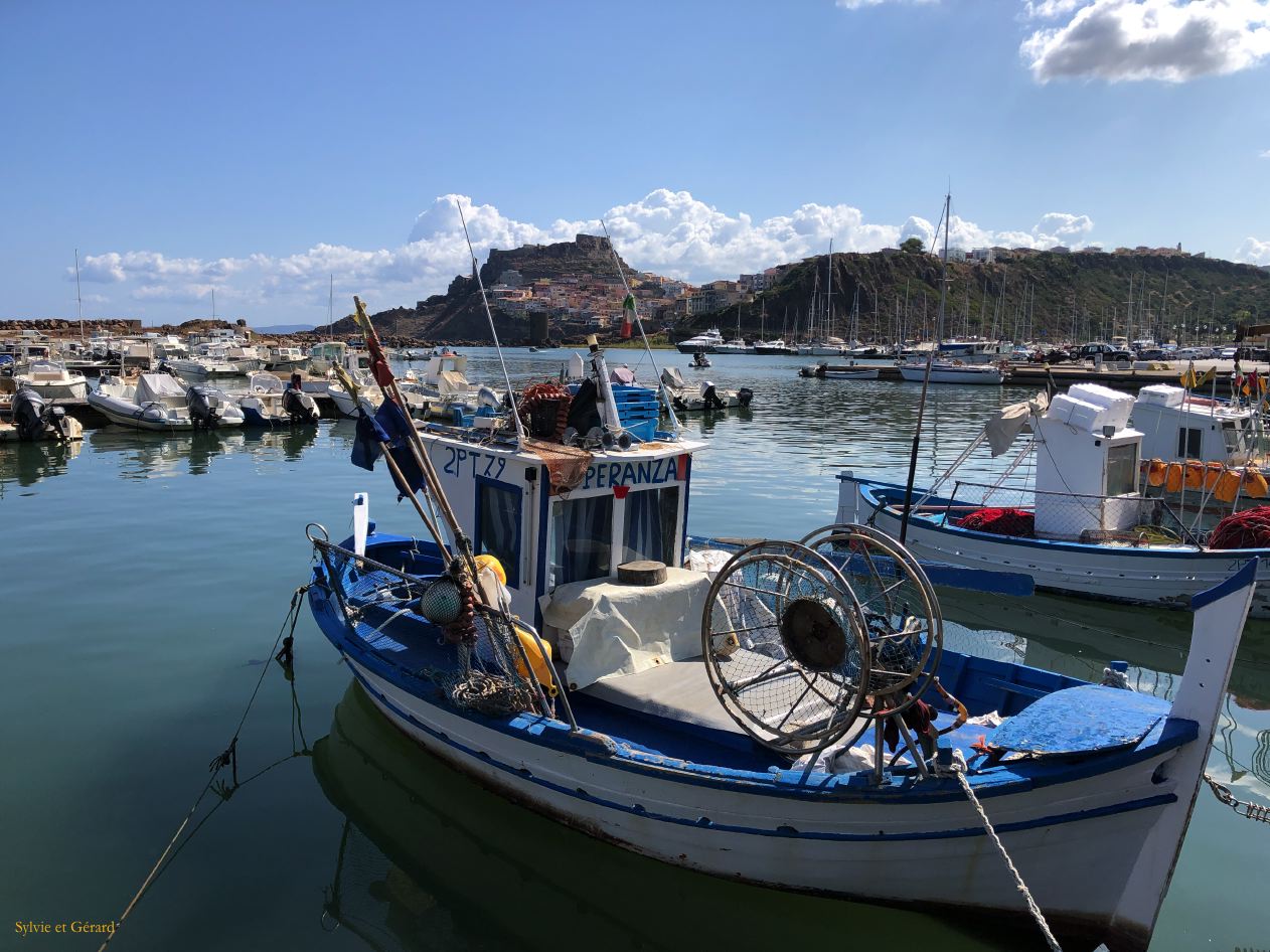 01 Castelsardo Gallura au port 1 IMG_5348