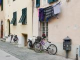 Lucques 16 rue