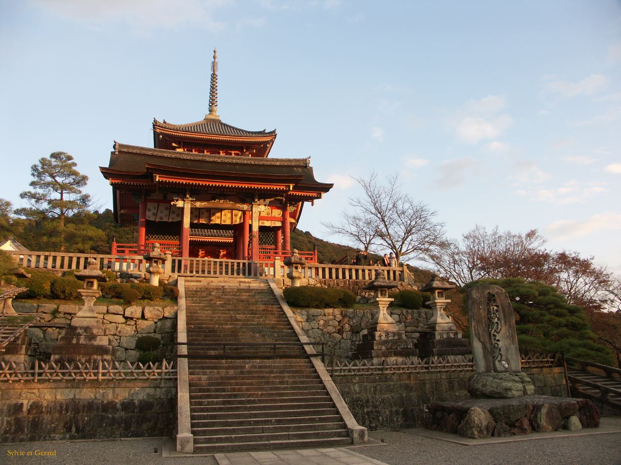 0115 KYOTO Temple Kyomizu Dera