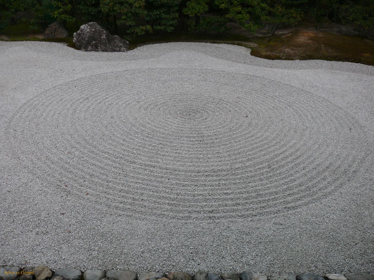 0152 KYOTO Temple Kennin J