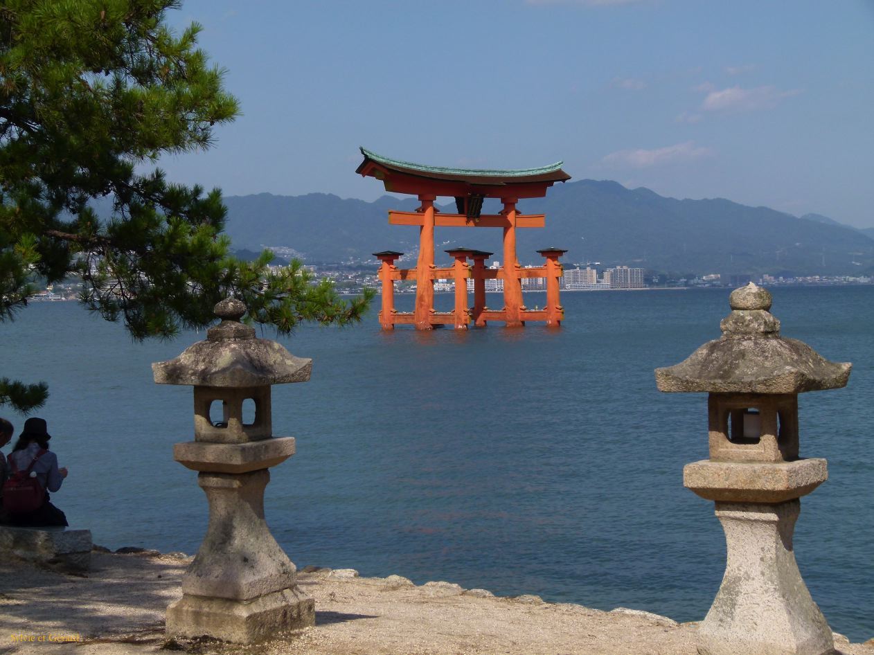 C Chûgoku 033 Miyajima le Grand Tori 