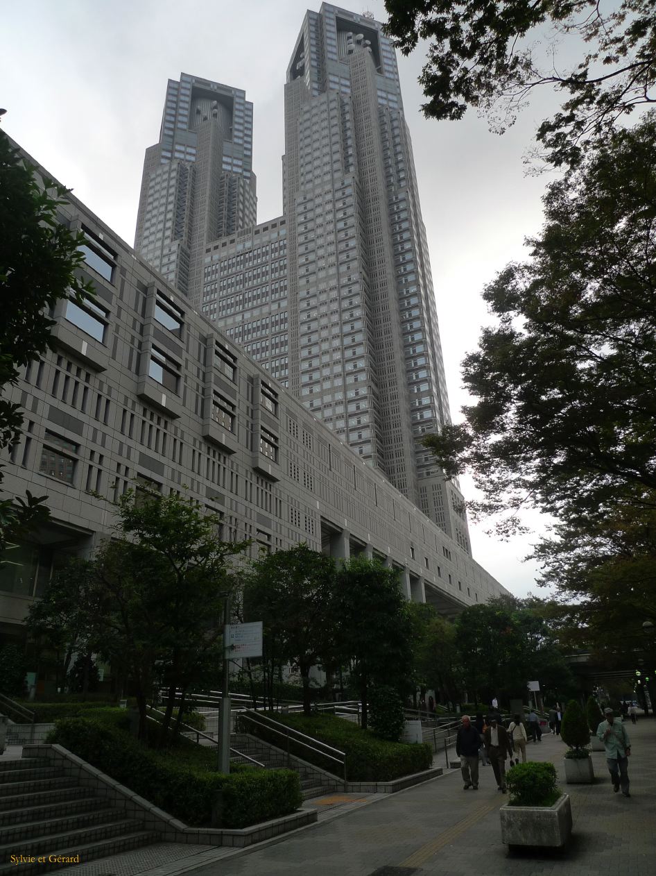 A Tokyo 013 quartier Shinjuku la Mairie de Tokyo