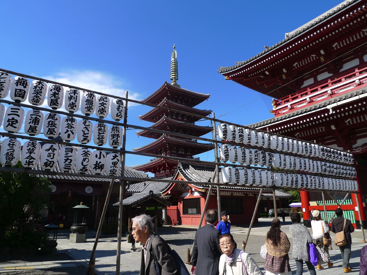 A Tokyo 002 quartier Asakusa Temple Sensô Ji 