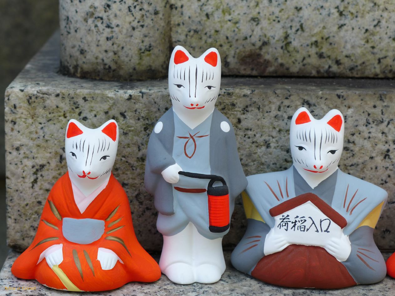 B Kyoto 14 Fushimi Inari Taisha Shrine 