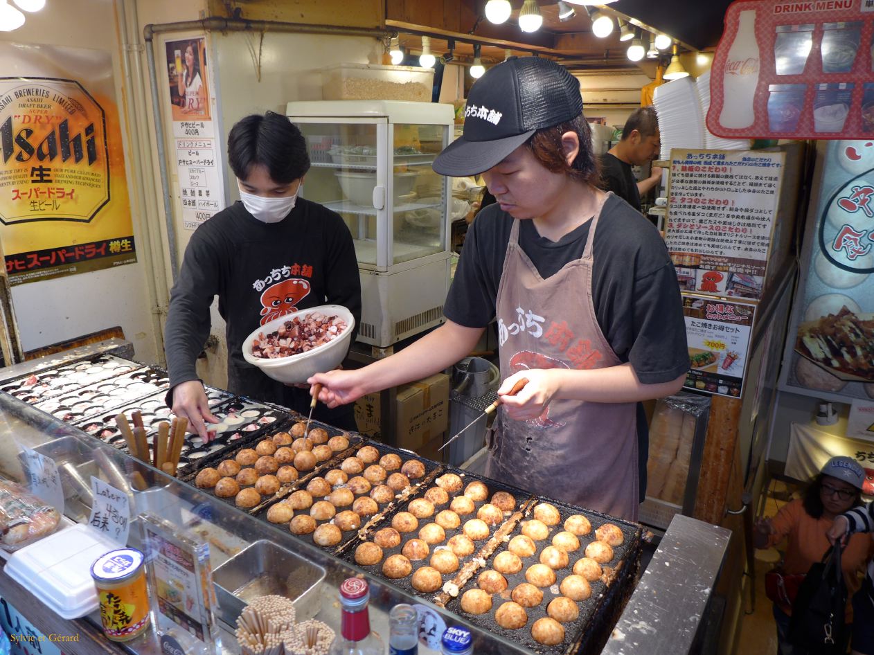 F Osaka Dotombori 4 