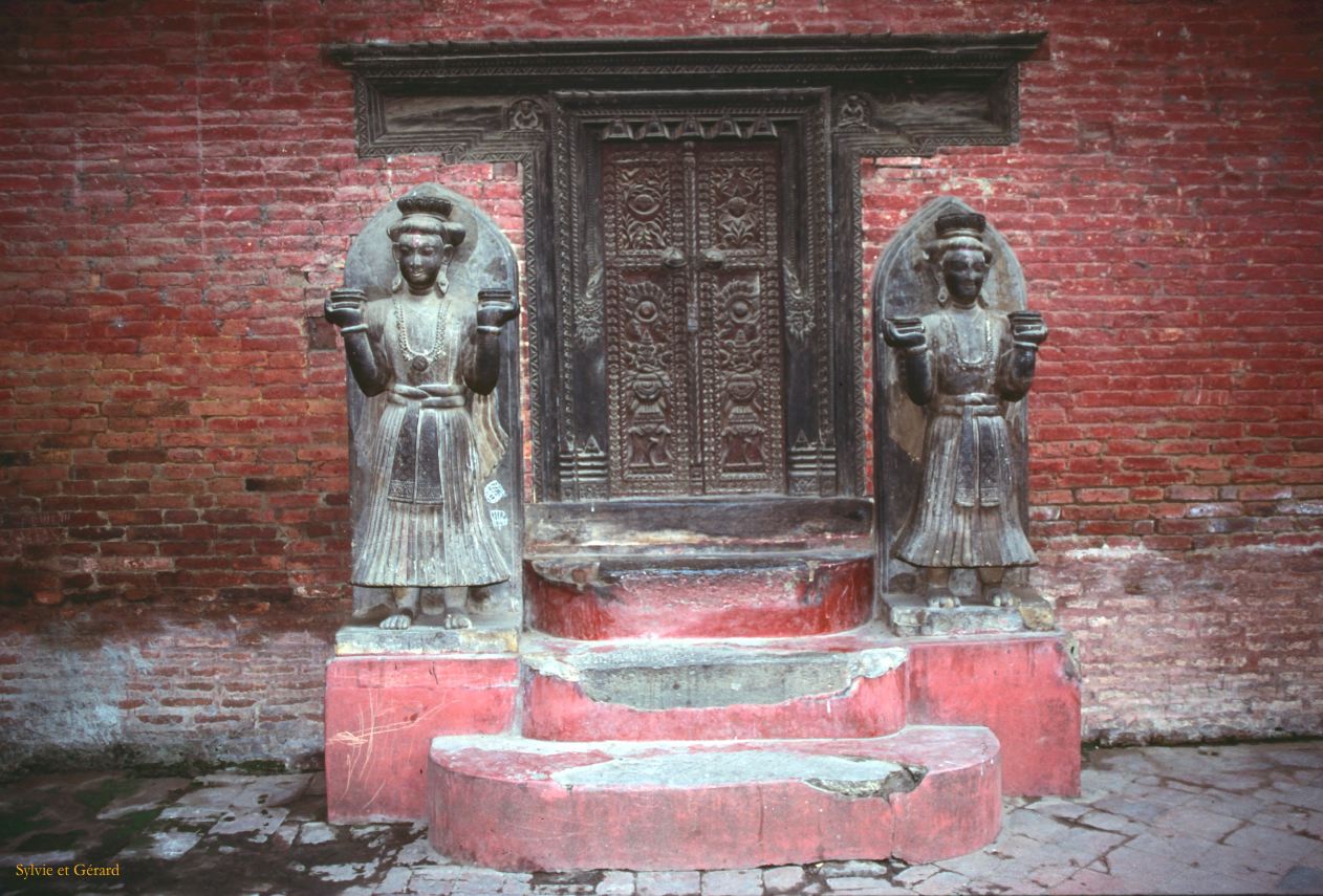 Patan Nepal 1993-272