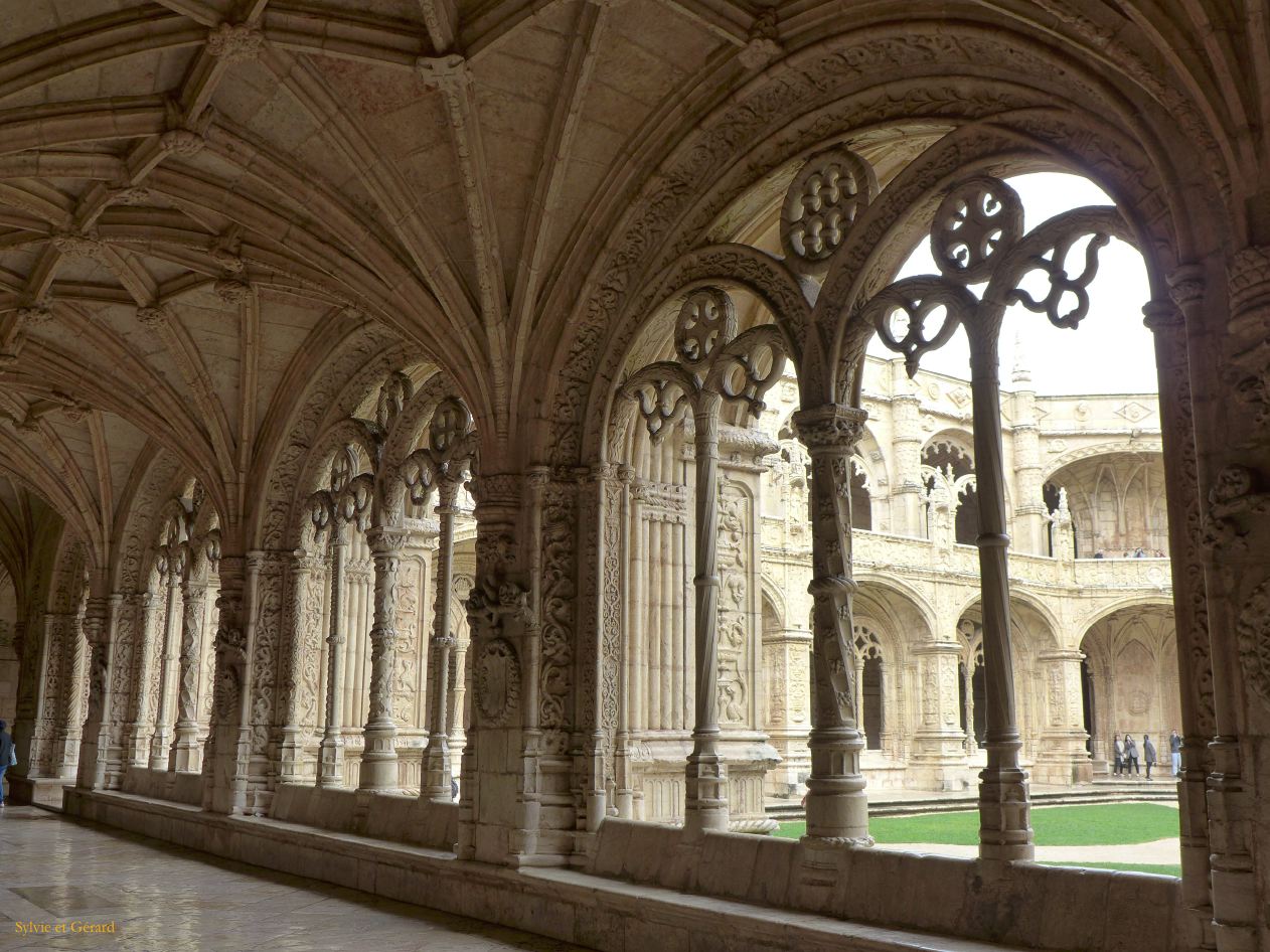 49 Lisbonne Mosteiro dos Jeronimos 