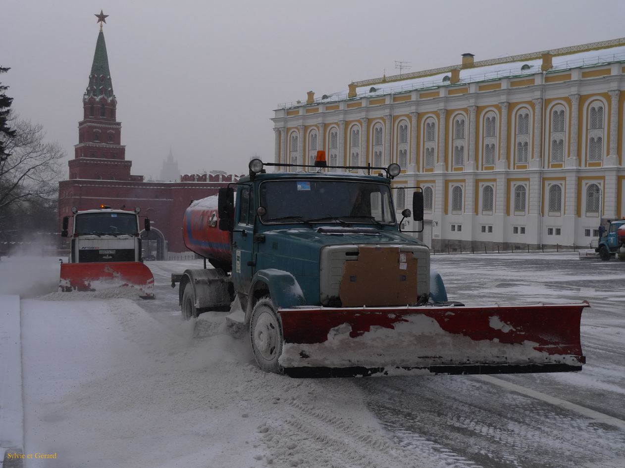 J le Kremlin  072