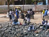 C 03 Ile de Gorée en attendant le bâteau