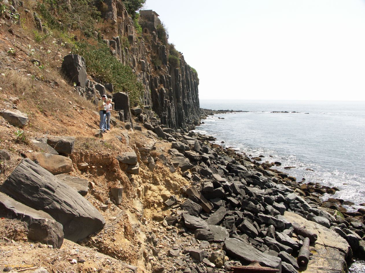 B 27 Ile de Gorée