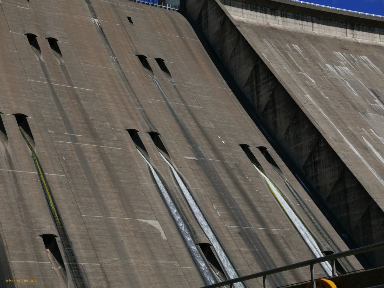 G 05 Shasta Dam