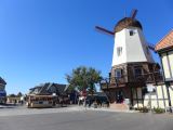O 01 Solvang petit village créé en 1911par des Danois